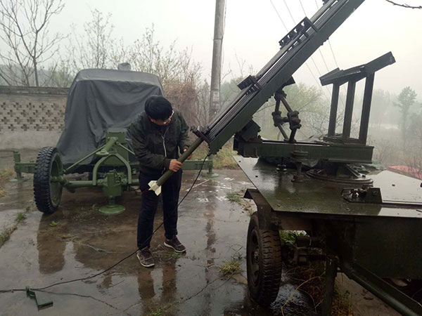 春季共進行人工增雨雪作業3次,共發射火箭彈22枚,燃放碘化銀煙條26根