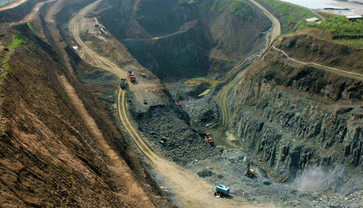 中国硅石矿分布图图片