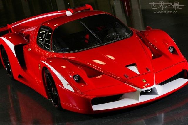 法拉利 fxx evoluzione: 180萬美元這款法拉利被中國藝術家盧昊資飾