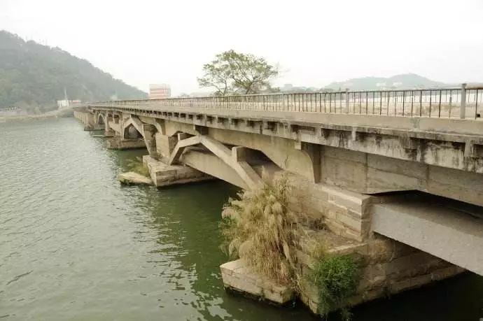 厦漳城际轨道,位于龙文区内,规划中的漳州军民两用机场漳州市新兴商贸