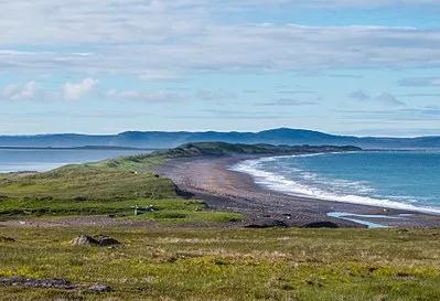 密克隆海角保护区(réserve du cap de miquelon)环游群岛的沿海地带