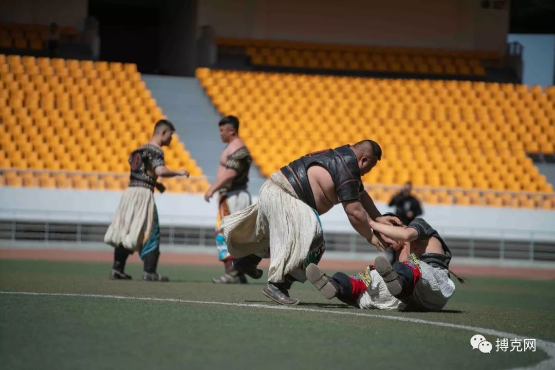 图集2018第十四届锡林郭勒俱乐部杯博克塞128搏克精彩图集