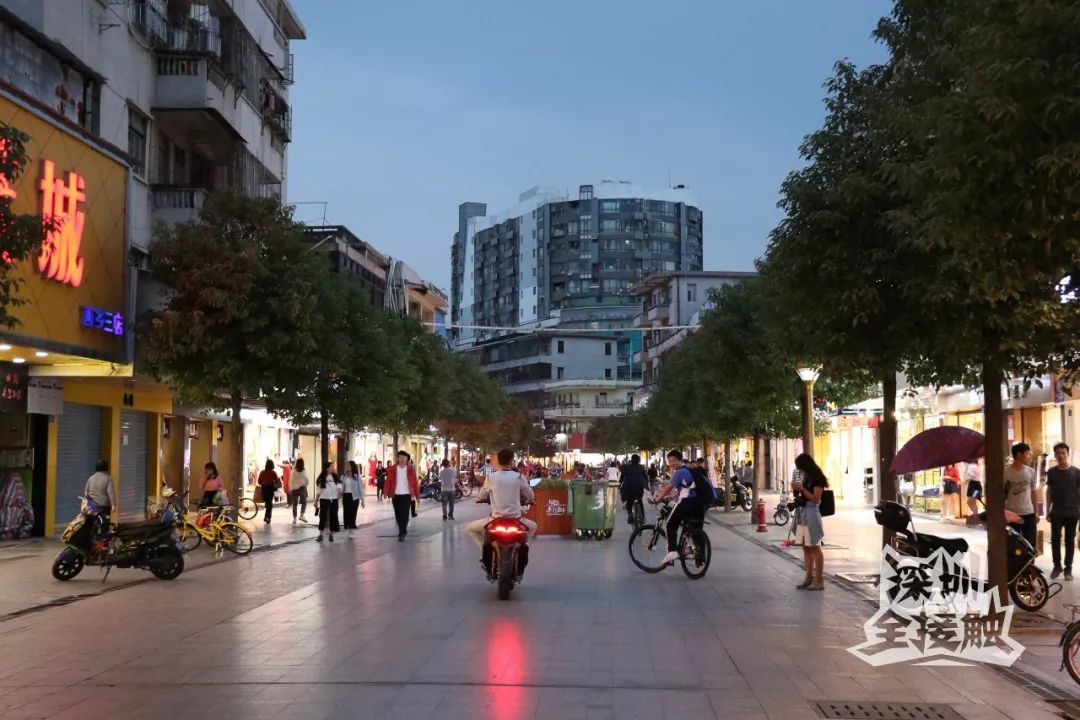 深圳西乡步行街图片图片