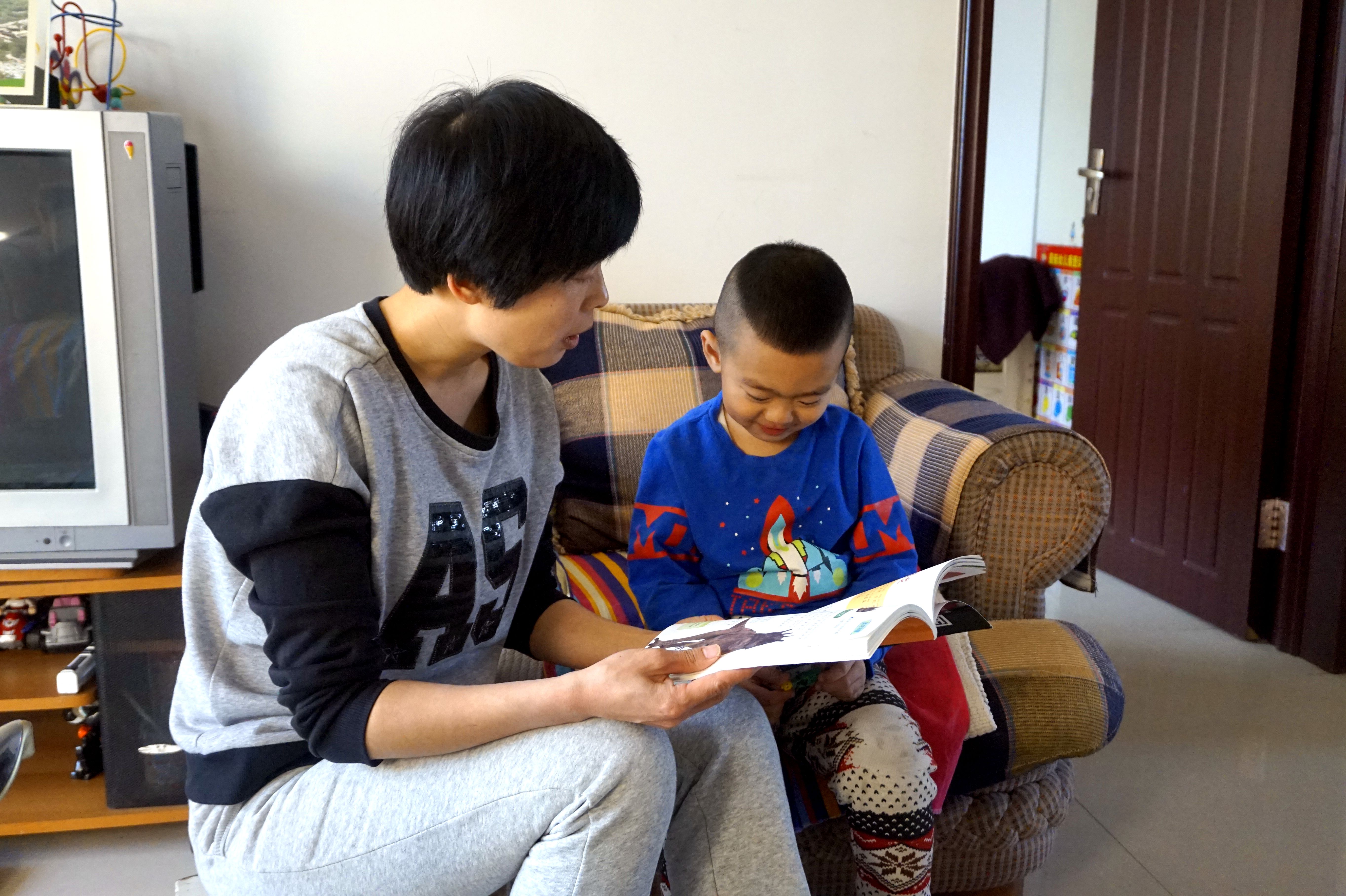 记录一位内蒙古80后妈妈陪读的一天图集