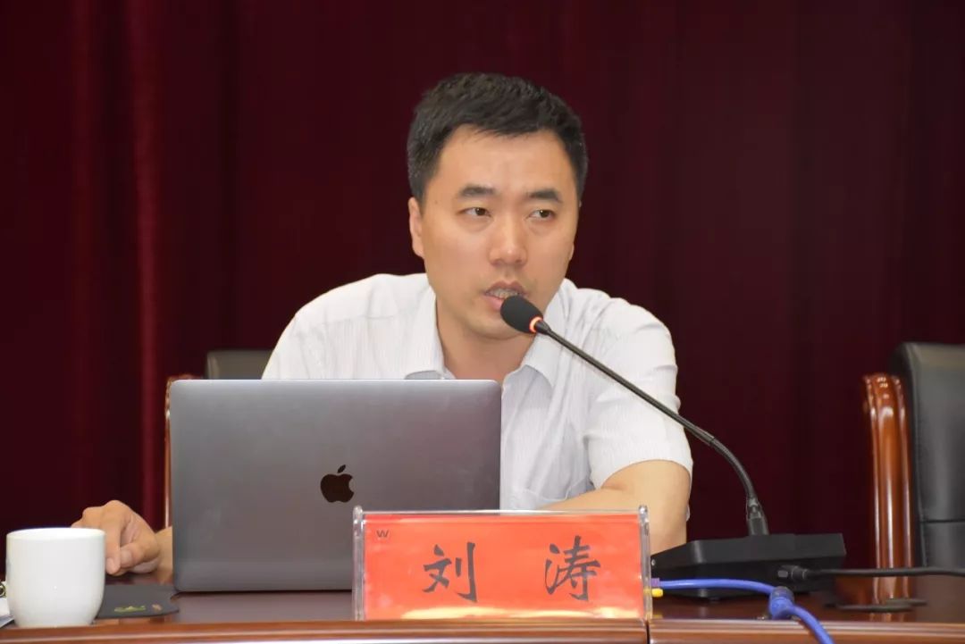 刘涛就钢铁,焦化行业超低排放改造和无组织排放治理讲了具体意见;市委