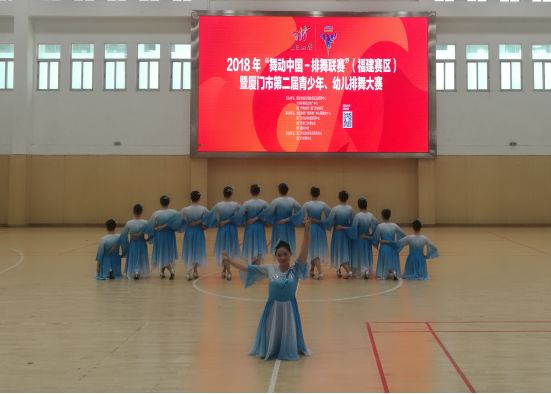 適合不同受眾群體,本次大賽隊伍選擇的比賽曲目基本上涵蓋了排舞升降