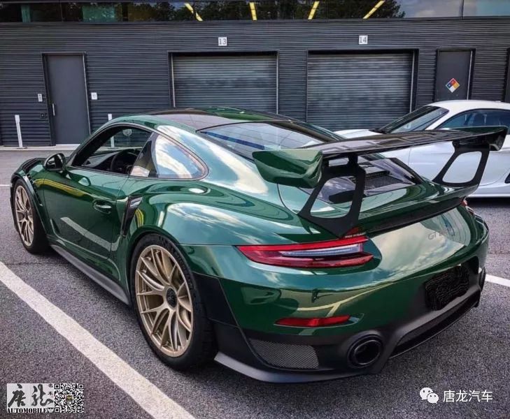 接受預訂興奮不已的寡婦製造機英國賽車綠保時捷911gt2rs2018年8月交