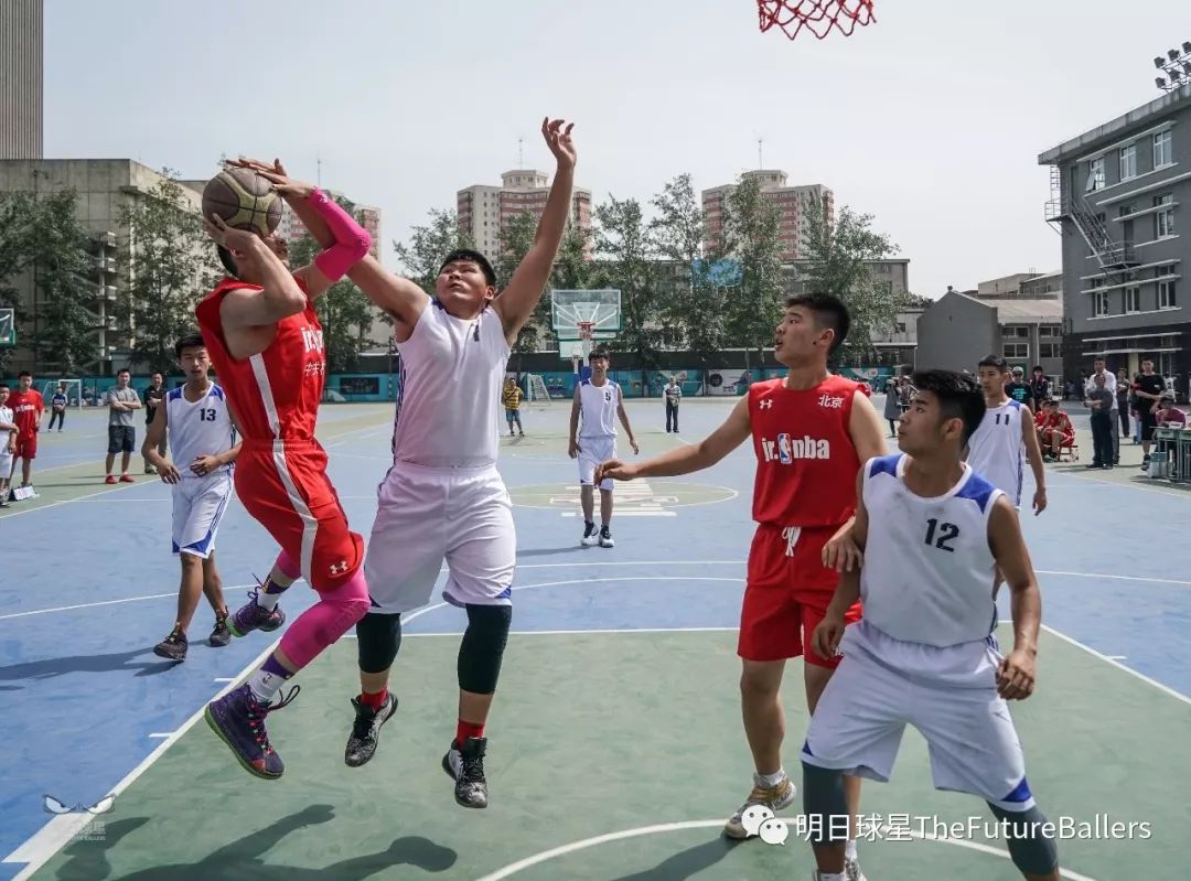 首师大附中第六名 北大附中第七名 五十七中第八名 育英中学(交大附中