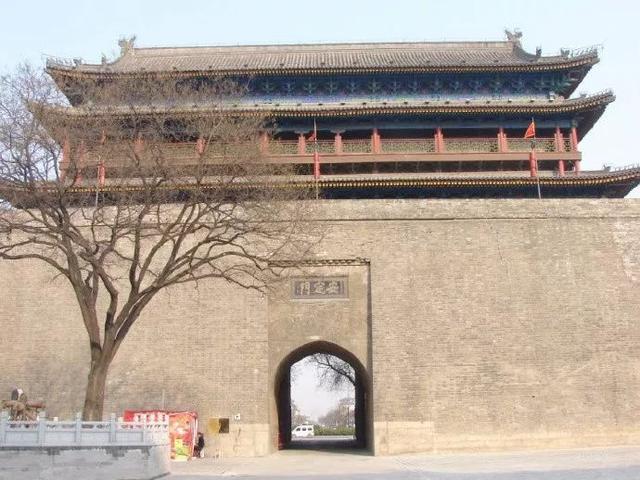 西安城墙四个主要城门第一个字连起来就是长安永安