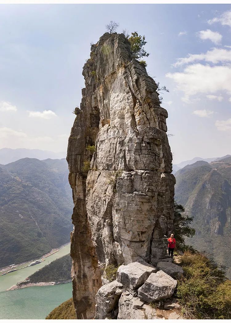 重庆著名的山图片