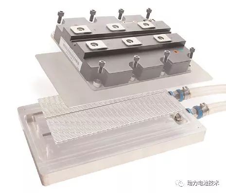 金辰股份技術π動力電池系統中的液冷板應用