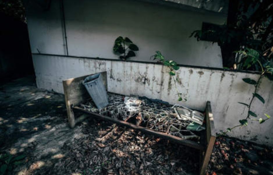 废弃精神病院中国图片