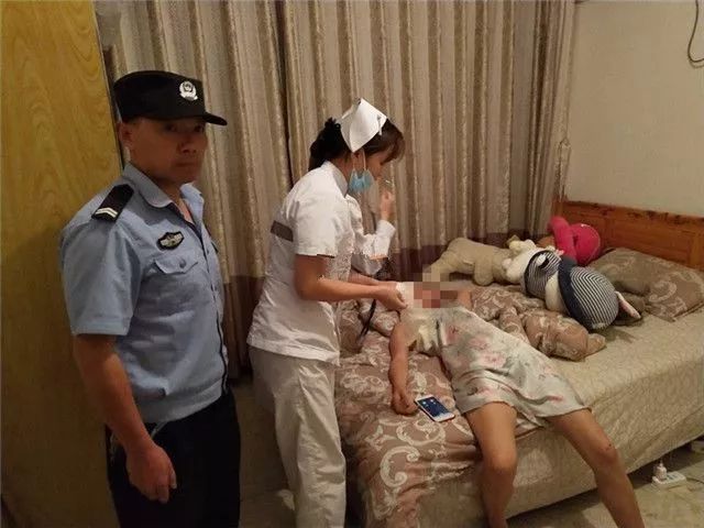 為情所困綿陽女子深夜割腕自殺