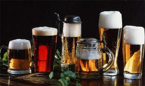 你知道白酒,啤酒,葡萄酒的最佳饮用温度是多少?