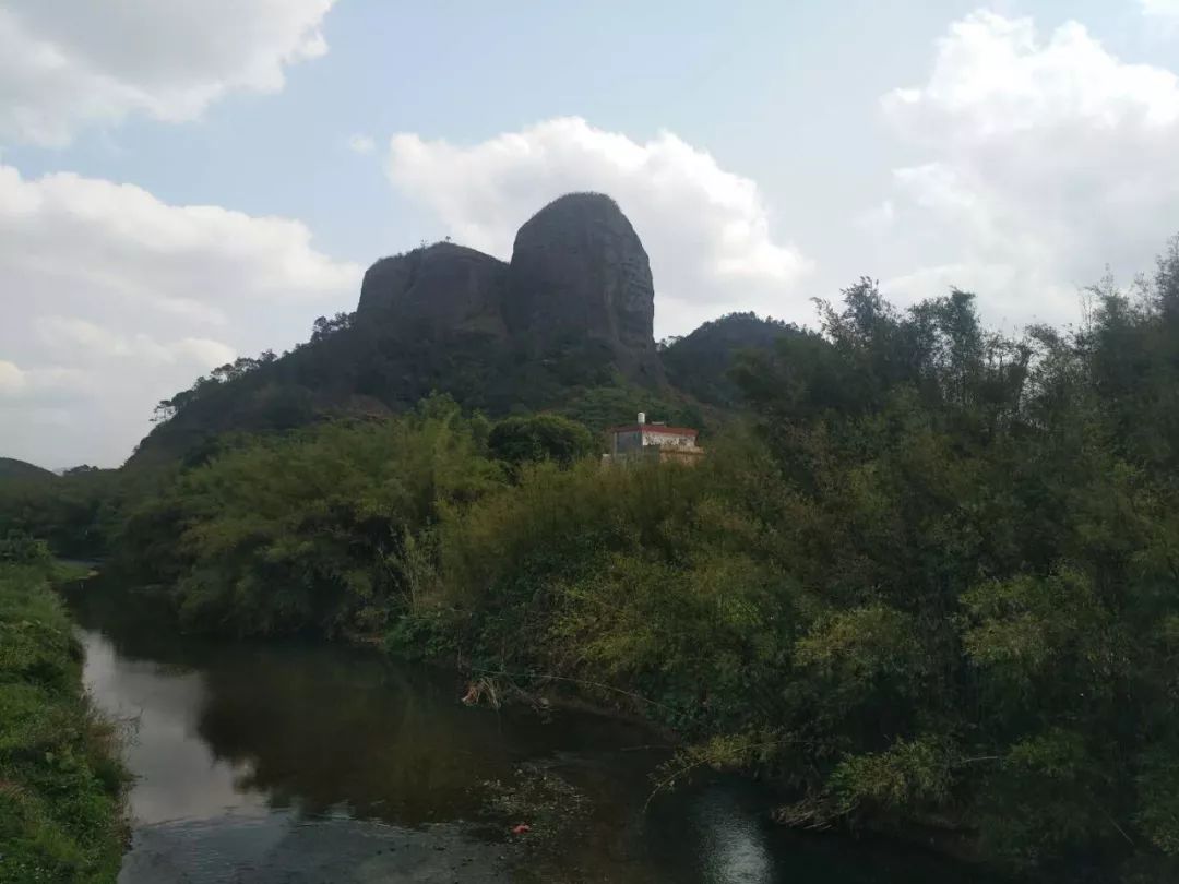 離北流市區一小時車程的這個壯麗山河景美又刺激初夏遊玩剛剛好