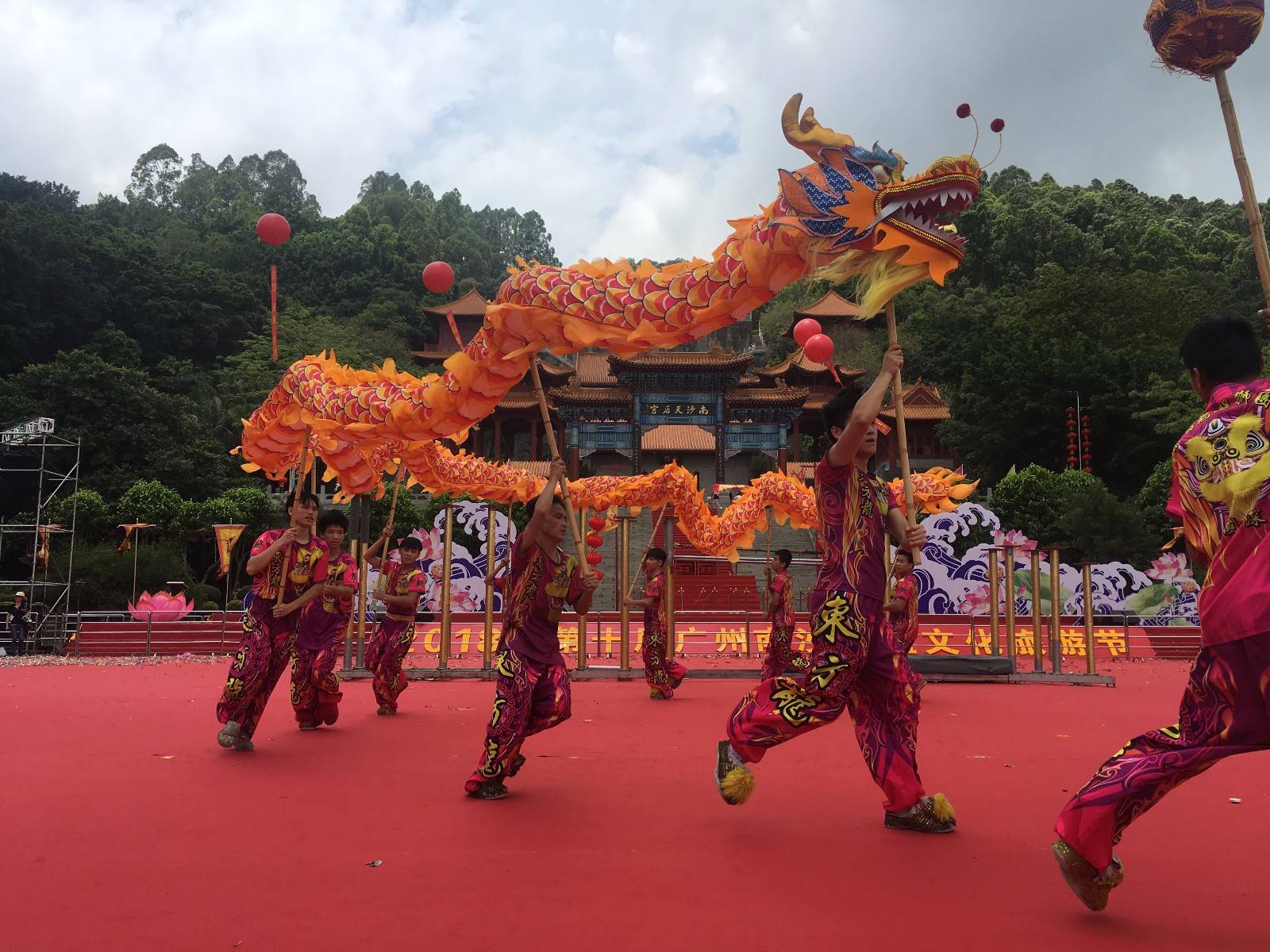 深圳舞獅隊,舞獅舞龍表演,東方龍醒獅團