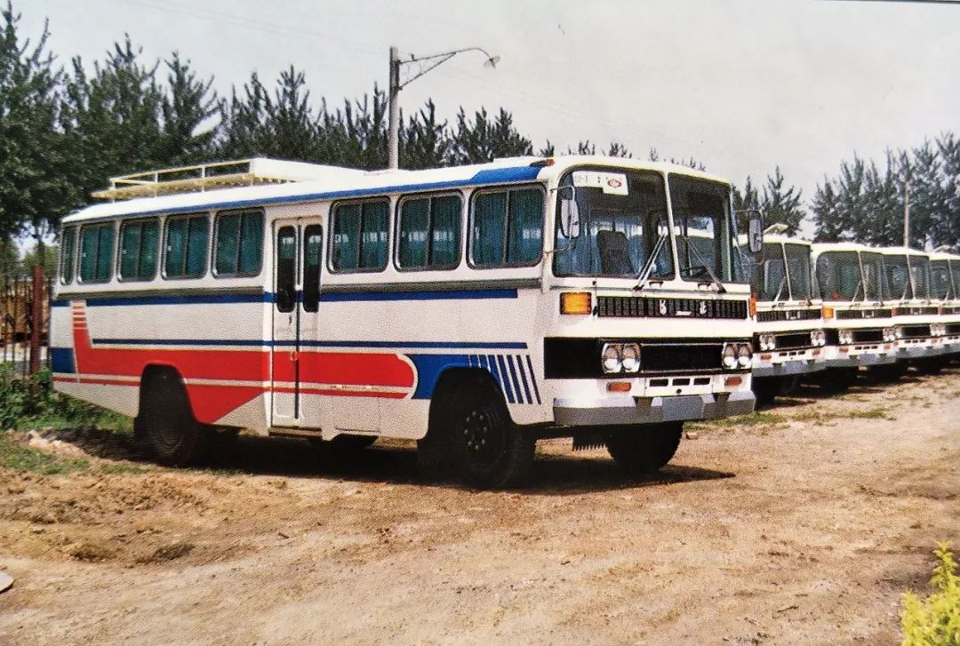 八十年代老式客车图片图片