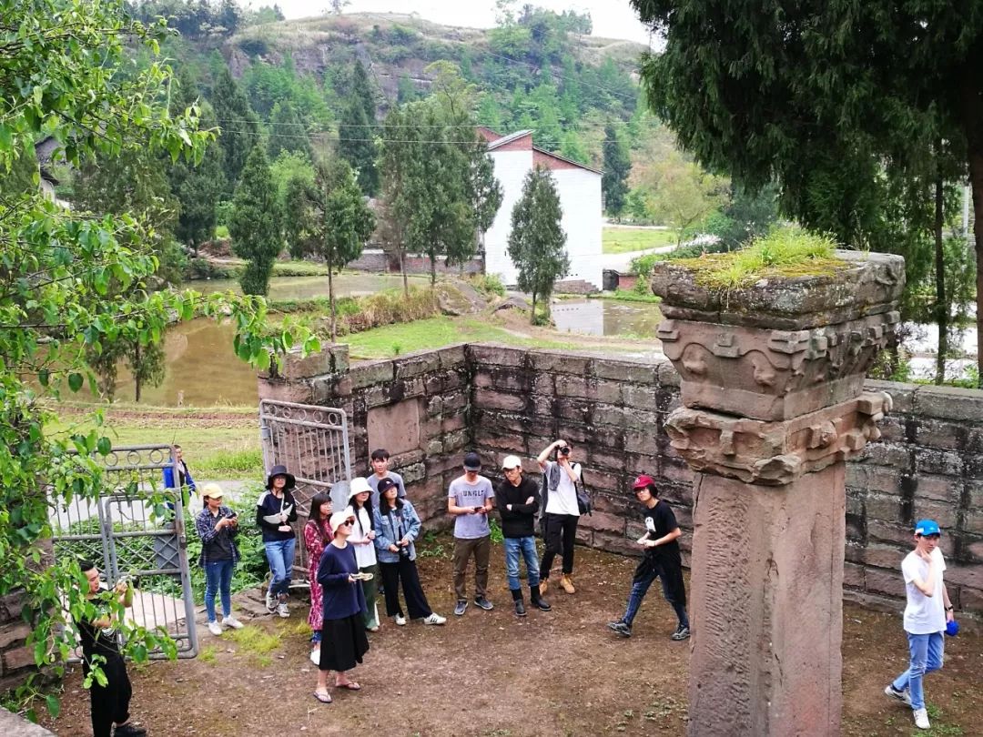 孔雀洞,茗山寺,毗盧洞,華嚴洞,高升鄉大佛寺,圓覺洞,千佛寨,臥佛院