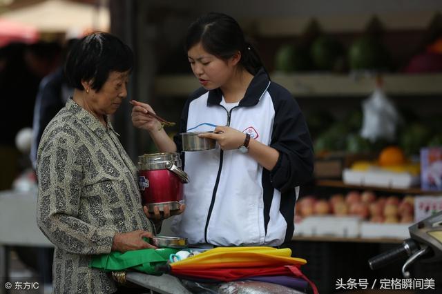 高考在即 黎明就在眼前 毛坦厂中学的陪读妈妈们 辛苦了