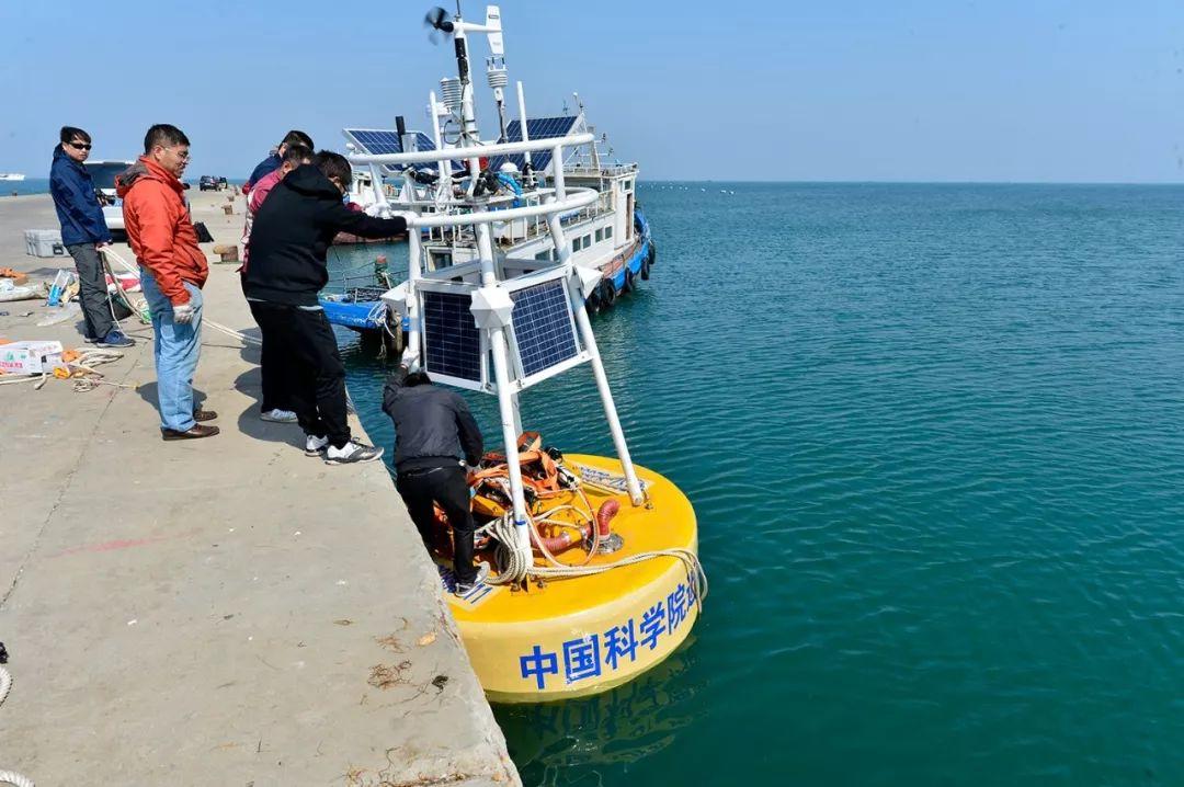 多参数感应耦合垂直剖面综合观测浮标系统是中国科学院近海海洋观测