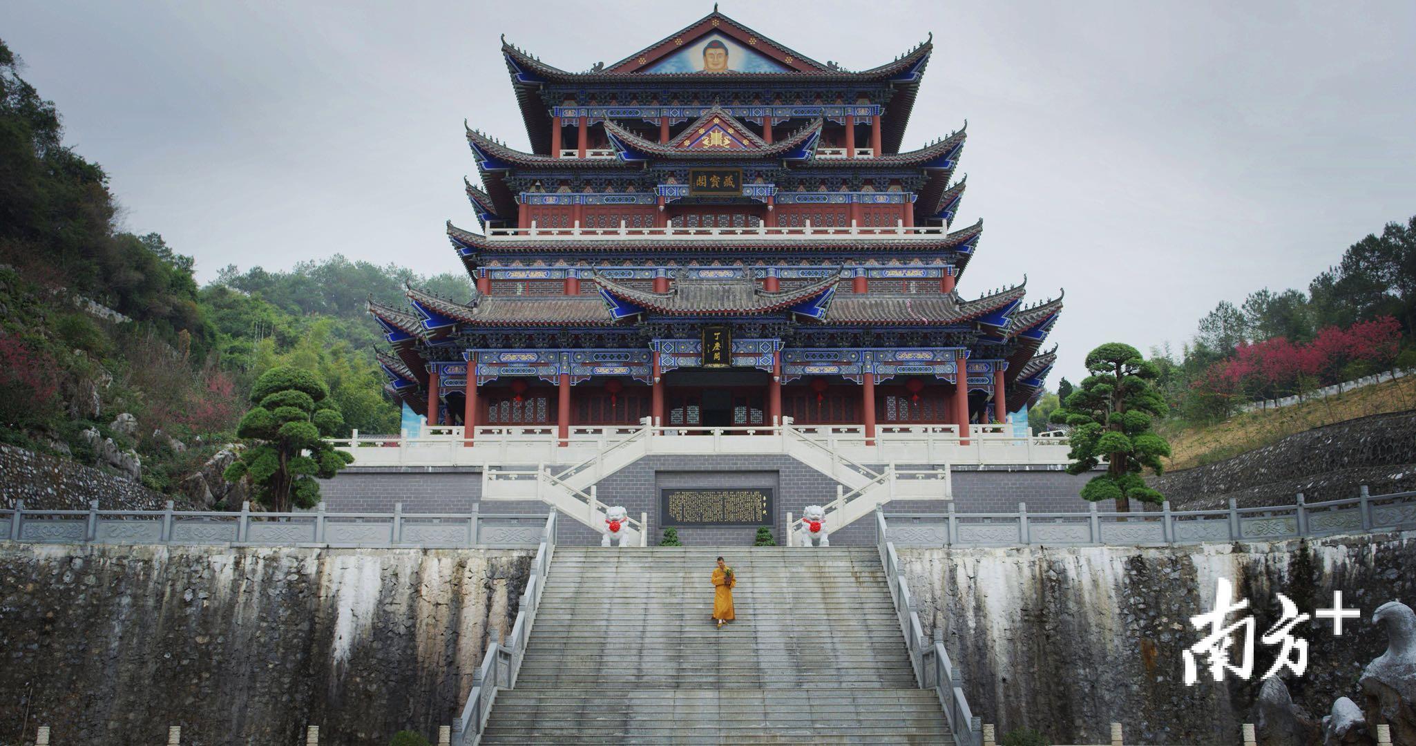 东华禅寺在哪里图片