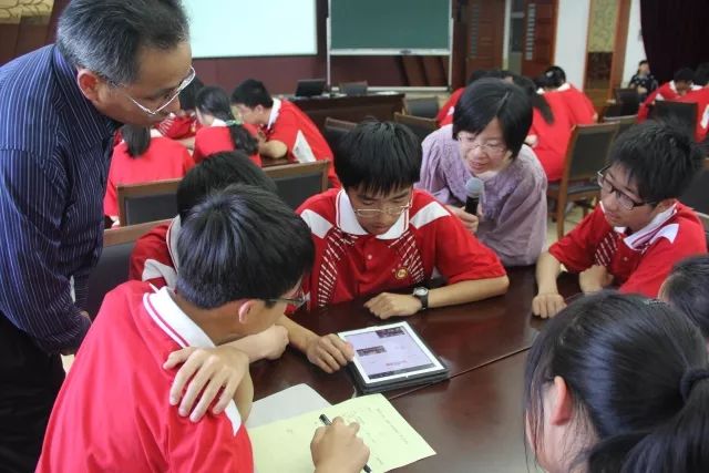 華東師範大學松江實驗高級中學(華實高中校歌mv,時長3分15秒)那是一曲