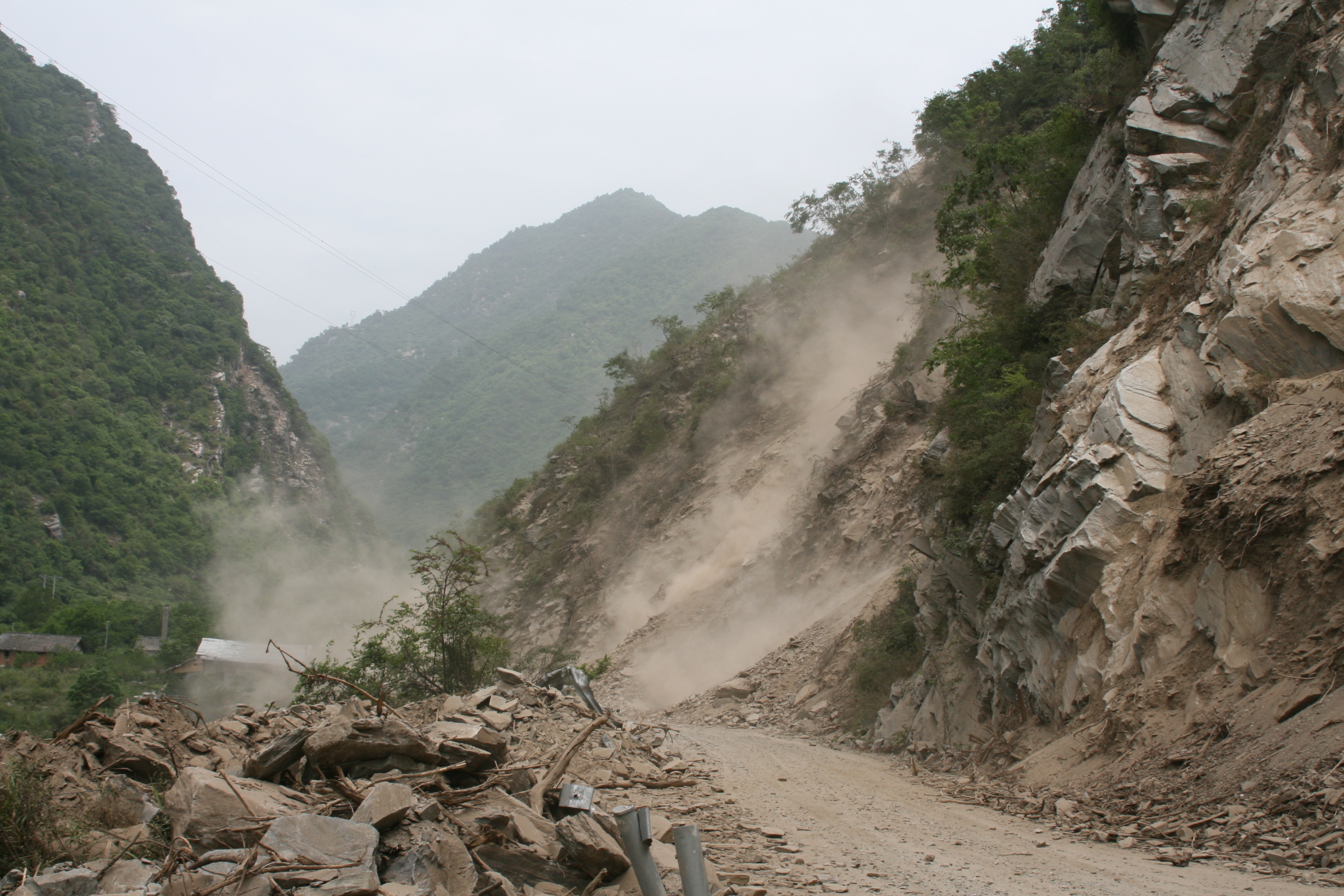 四川广元汶川地震图片