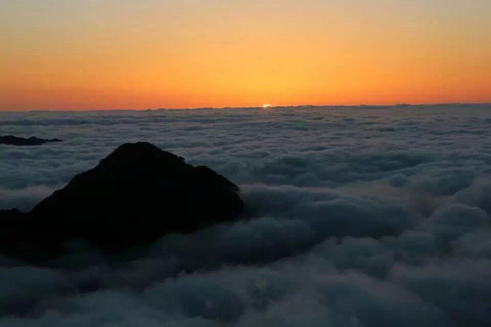 天气|云中草原,户外天堂--武功山●星空●云海●日出3日活动