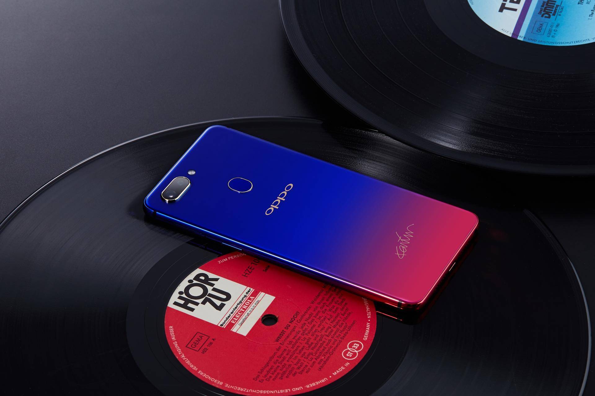 oppo r15星云特别版图赏,亮似宇宙星云下的星光璀璨