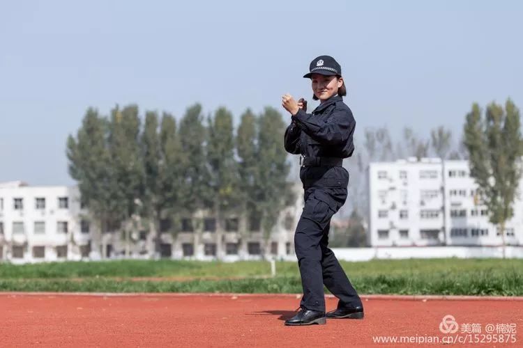 封丘女子图片