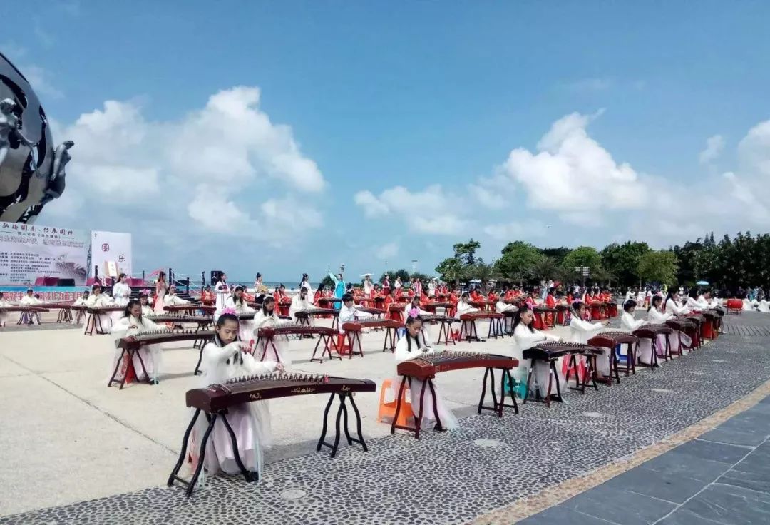 傳承國粹丨中國古箏日北海百人古箏大合奏在海灘公園奏響