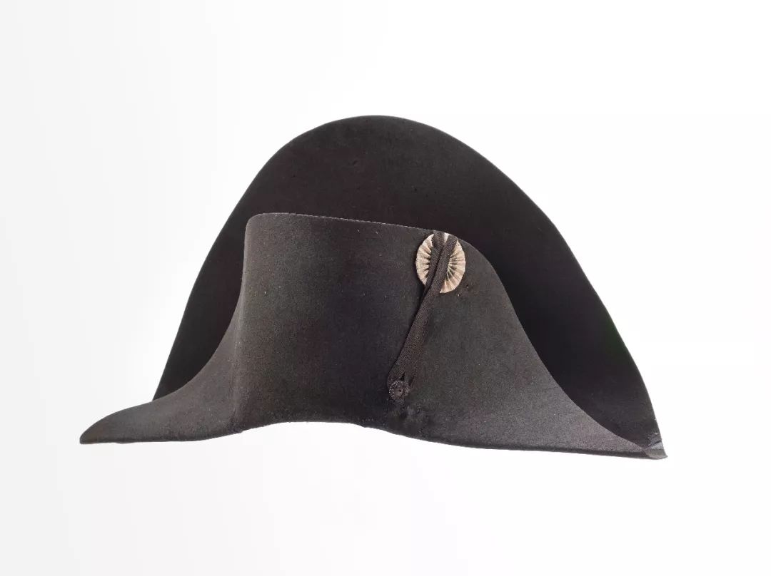 法国中世纪帽子图片