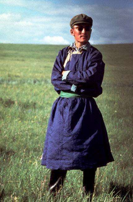 当年的内蒙古大草原 那些彪悍的蒙古族汉子