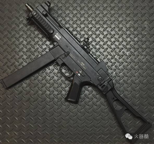 ump45冲锋枪怎么画图片