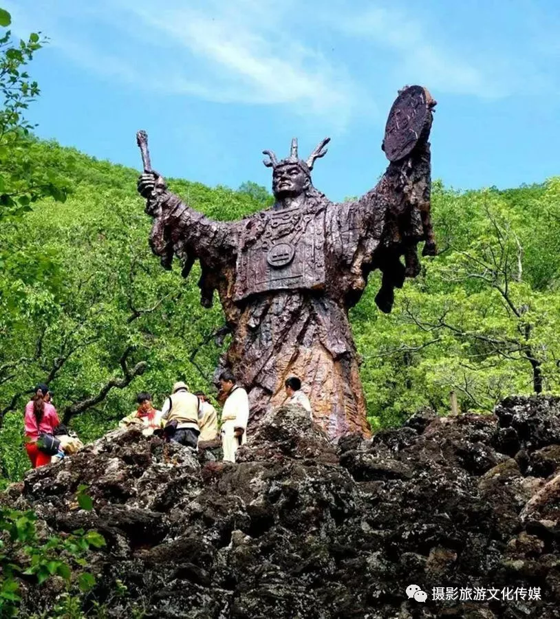 萨满神像神山落成,与6神遇