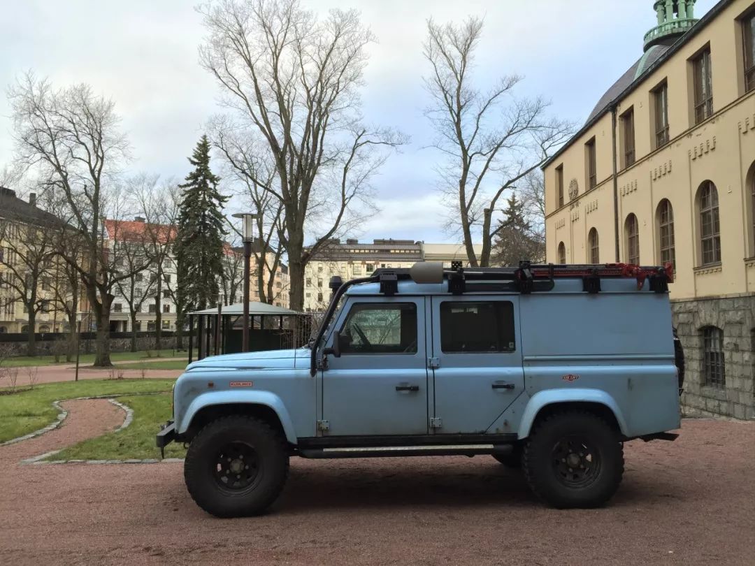 【速度】沙场硬汉 land rover defender