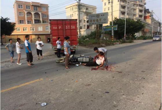 福清宏路车祸今天图片