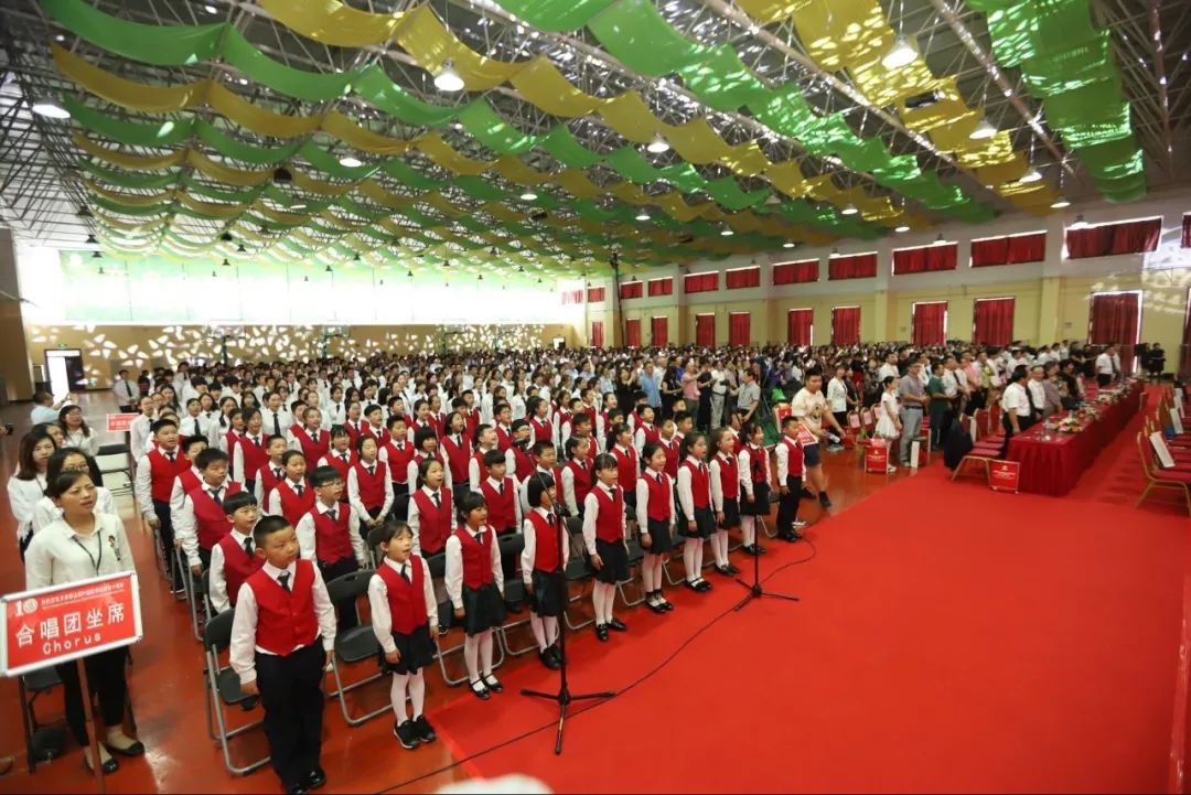 天津泰达国际枫叶学校图片