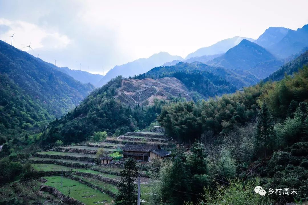 安徽大别山贫困山区图片