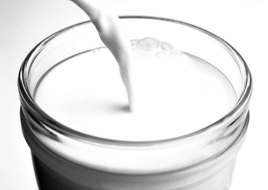 脱脂奶竟然也能管理身材？教你如何选择好喝不发胖的牛奶