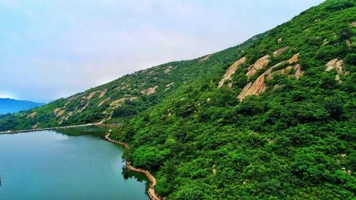 七峰雲海民俗博物館高空玻璃橋巍峨山脈自駕遊路線鄭州--京珠高速