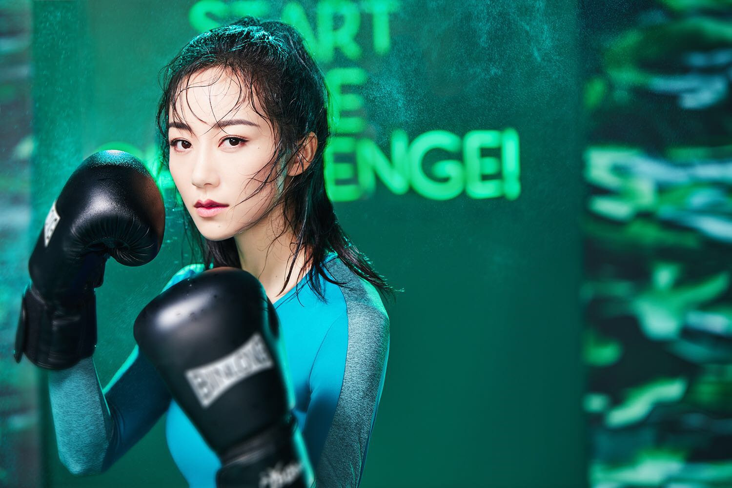 韩雪化身顶级护肤品牌大使 运动风宣传照尽显活力