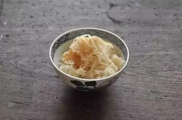 生活,在粗茶淡飯中生香.