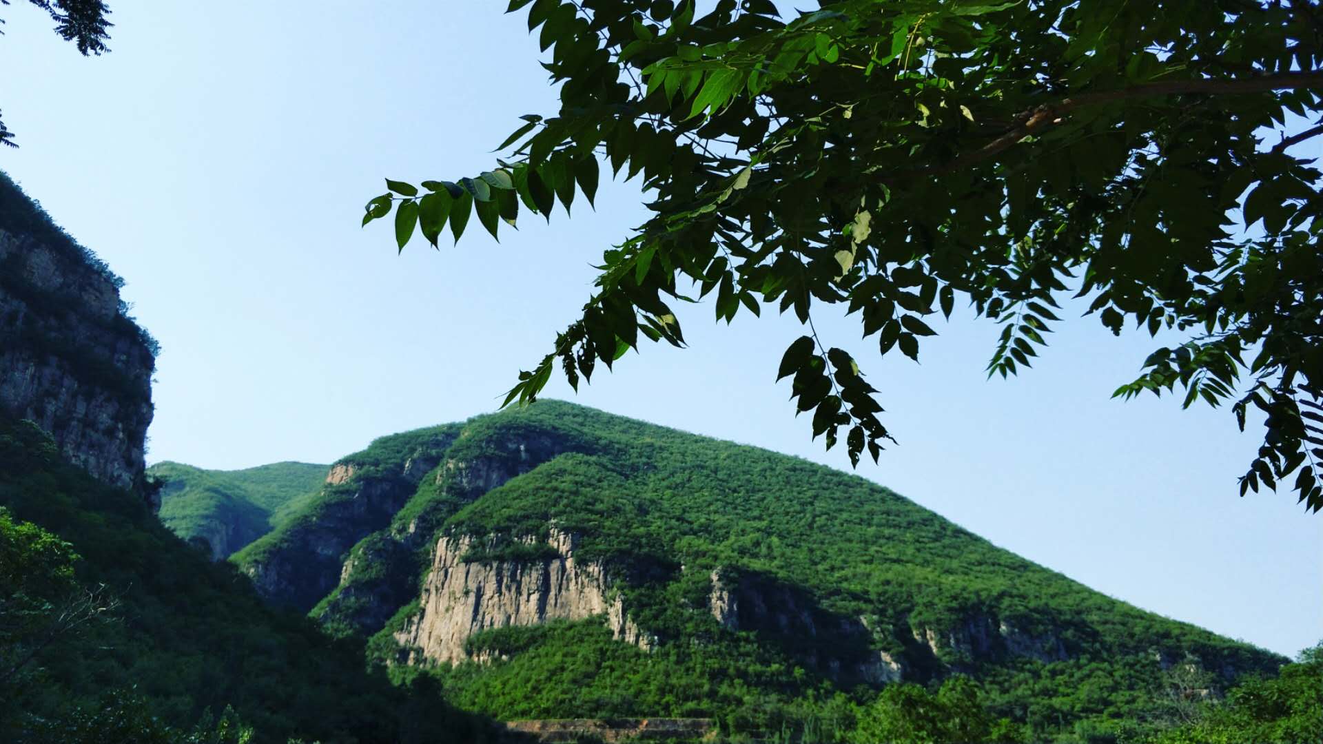 衛輝:這山這村這地兒的景