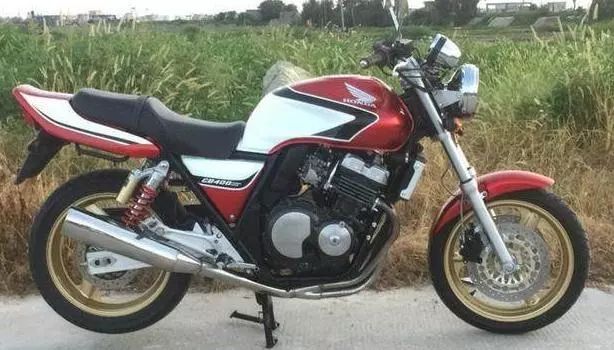 94年的本田cb400摩托車為什麼二十多年的老車還能賣一萬多