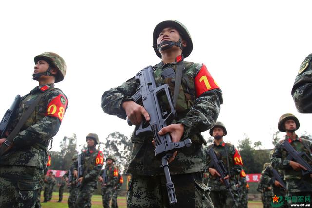 軍事 正文 據悉,本次比武為期3天,全程依據武警部隊《軍事訓練大綱》