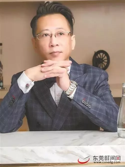 其它 正文 6月6日,凯盈顾问集团总裁童渊先生接受《东莞日报》记者
