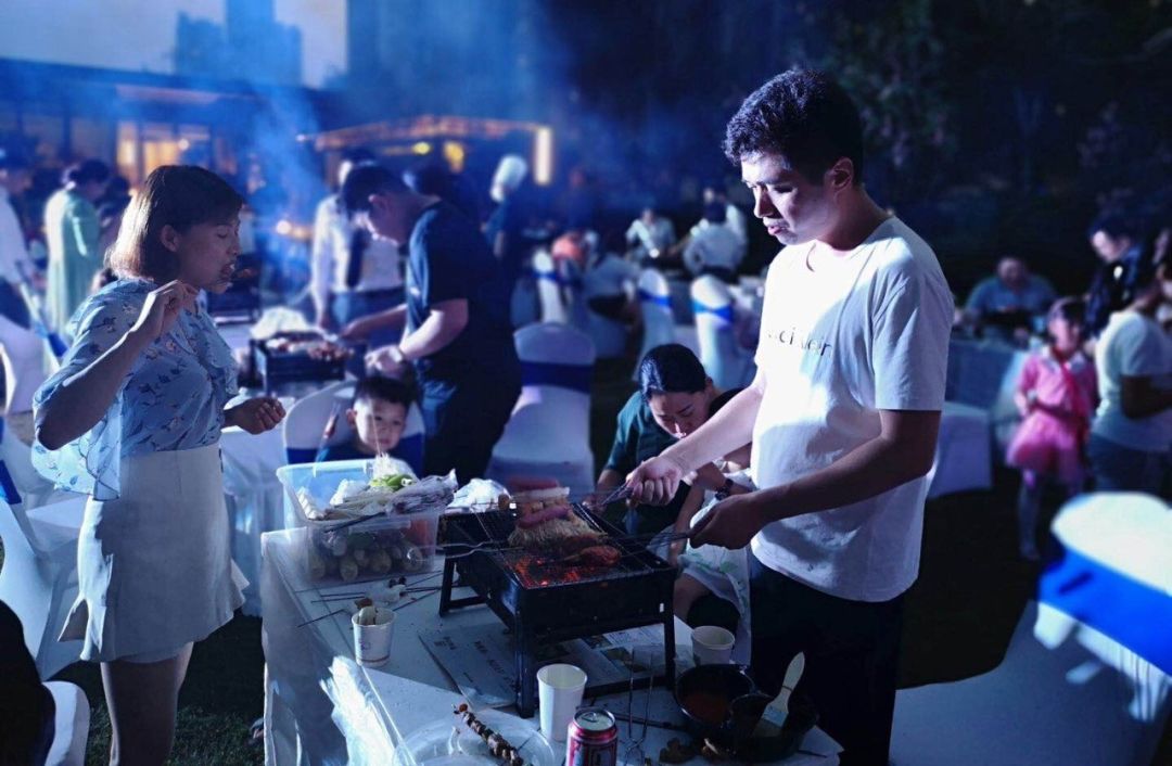 燒烤啤酒美食派對味你而來