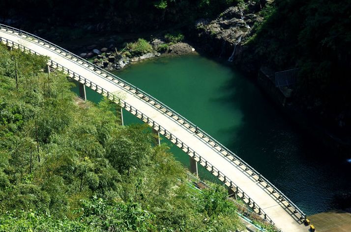 前往一個天荒地老的地方——天荒坪,天荒坪盤山自駕公路,長達18公里