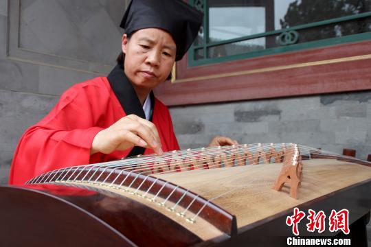 "古《诗经》礼乐演奏"再现河北保定"冷乐器"登场